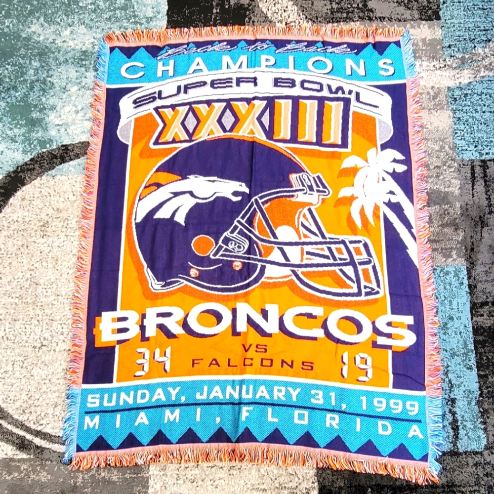 NFL The Northwest Company Throw Blanket Broncos SuperBowl Champions